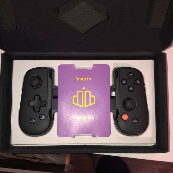 Backbone controller for iPhone user - Picture 3 of 4